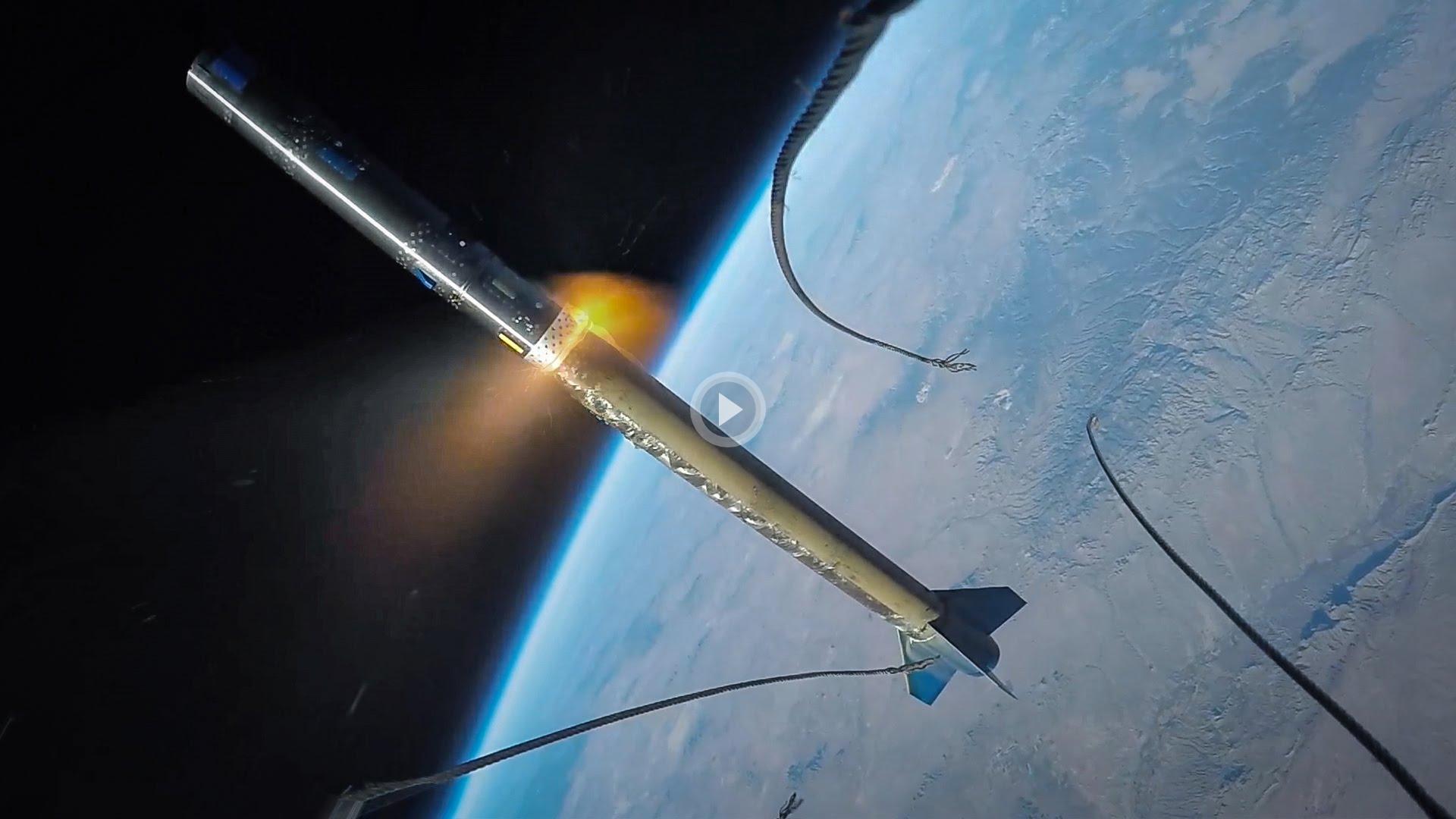 Удивительные кадры – GoPro прикрепили к ракете и отправили в космос!