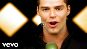 Ricky Martin – «Livin’ La Vida Loca» — любимая песня!